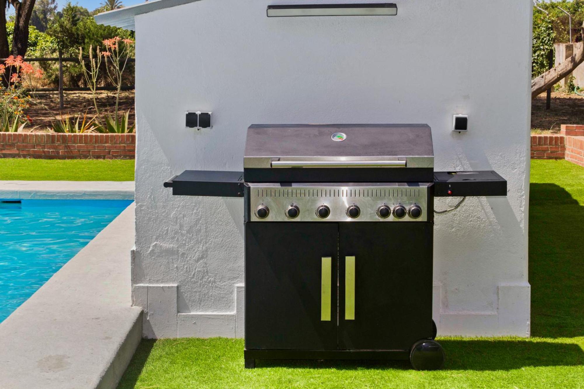 Villa San Patricio I Piscina Privada I Jacuzzi Spa I Bbq I Ps5 I Aire Acon I 3000M2 I 5Min-Centro Jerez de la Frontera Exterior photo